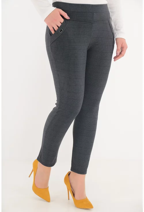 Pantaloni bleumarin cu imprimeu discret in carouri marime mare 5XL