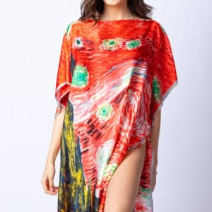 Rochie de plaja tip poncho din matase cu stilizare   Noaptea Instelata   pe fond rosu măsuri mari