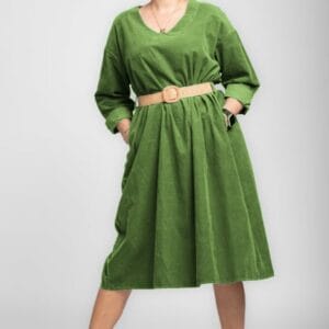 Rochie midi A-line din catifea reiata