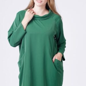 Rochie scurta verde cu guler intors si buzunare măsuri mari