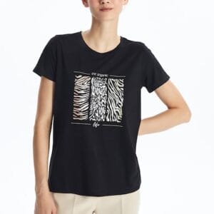 Tricou cu decolteu la baza gatului si imprimeu grafic LC WAIKIKI marimi 3XL