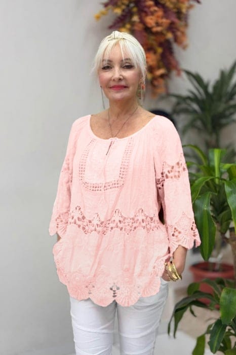 Bluza tip ie cu dantela si paiete fine incolore din matase si vascoza roz brodata măsuri mari