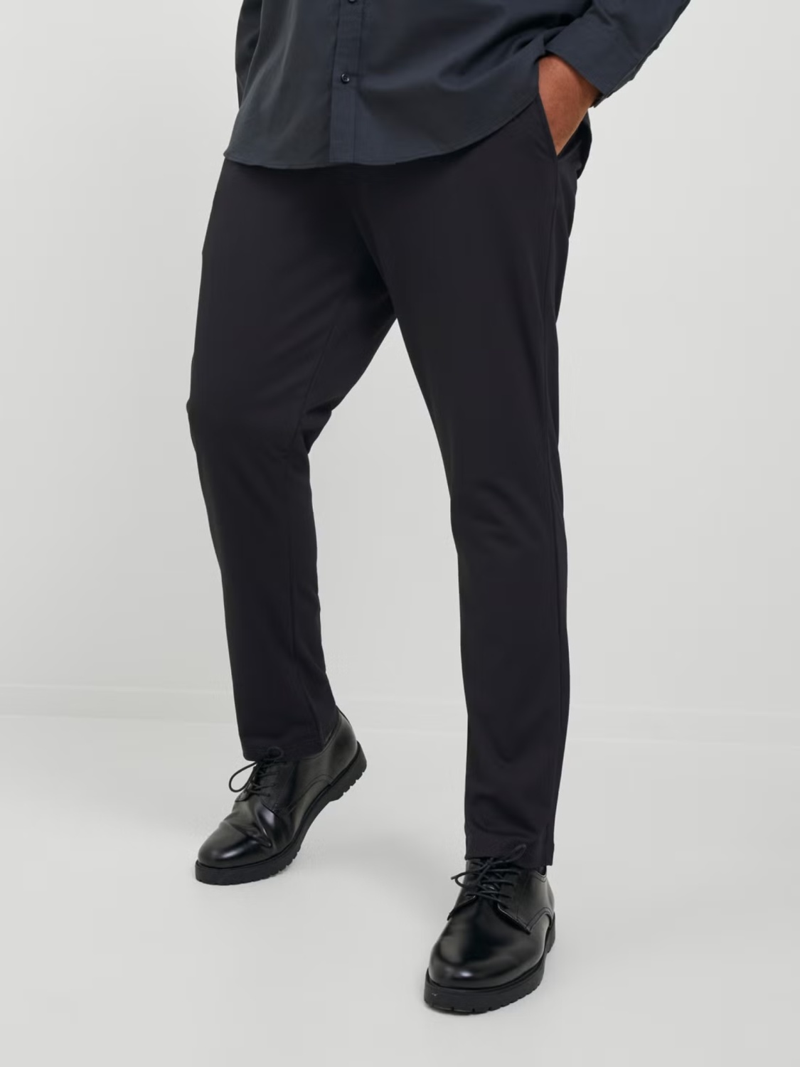 Pantaloni bărbați mărimi mari Jack & Jones negru